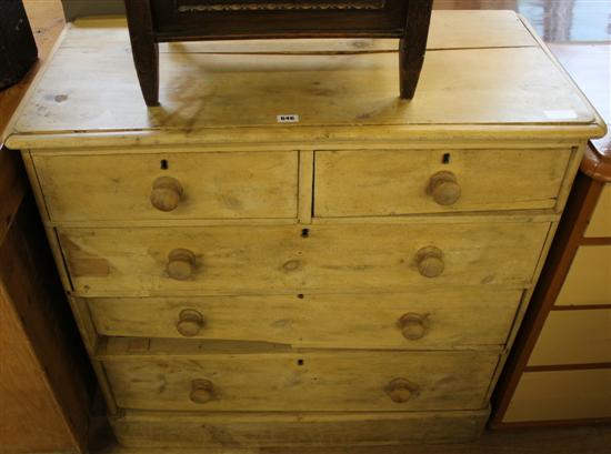 Victorian pine chest of drawers